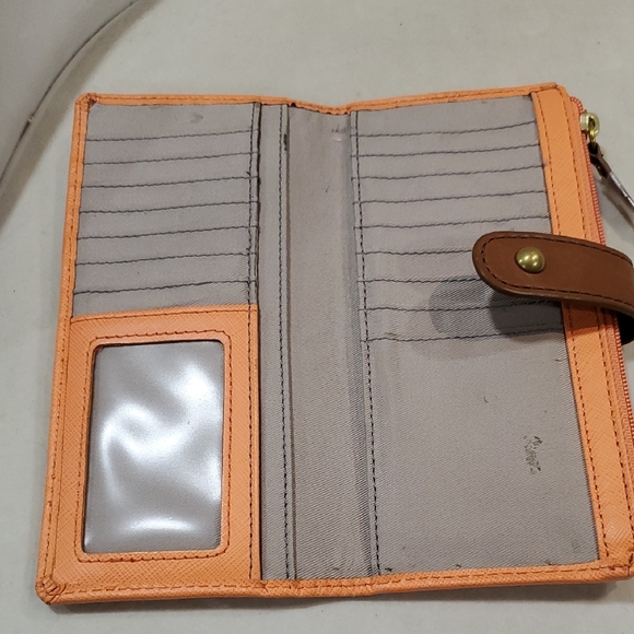 Fossil Orange and Brown Leather Wallet with Smooth Finish - Picture 4 of 7
